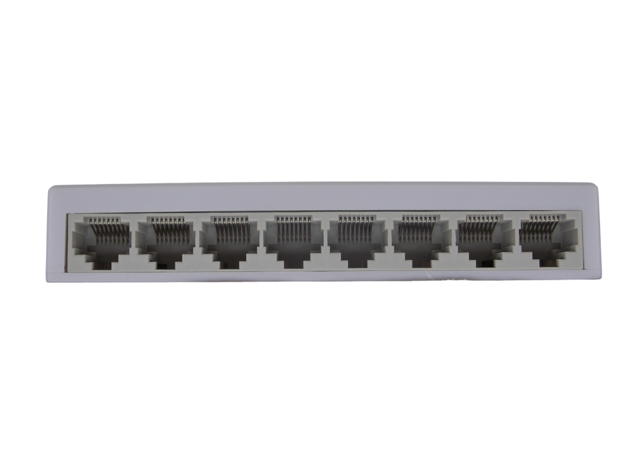 Коммутатор - свитч 8 портов  10/100Mб RJ45