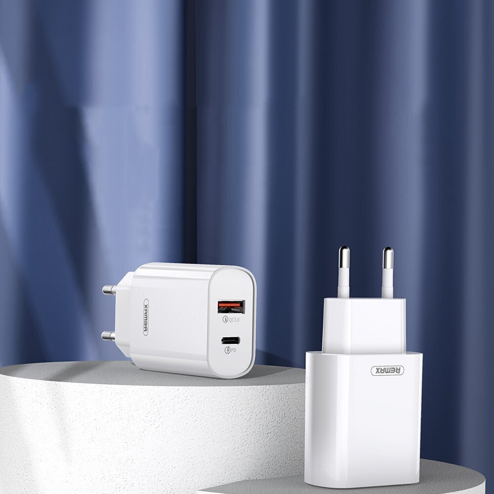 Зарядное устройство  Remax  RP-U37 Fast Charging QC+PD 